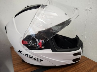LS2 Metro Motorcycle Helmet Adult Size XXXL - Full Face - White + Storage Bag