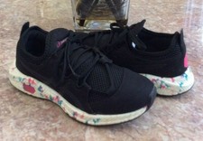 ASICS Hypergel-Sai GS Kid Girls Black Running Training Shoe Size 4 1024A004 EUC 