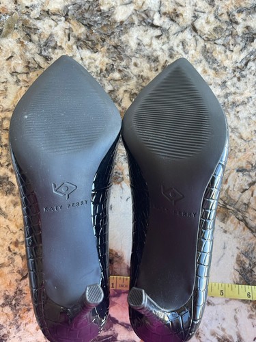 Katy Perry The Sissy Black Croc Leather Pumps Heels Size 6.5 EUC - Picture 3 of 8