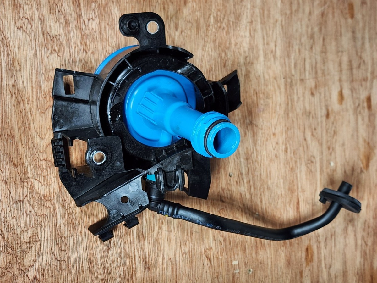 2014 - 2023 Porsche Cayman 718 982 Coolant Filler Cap OEM  