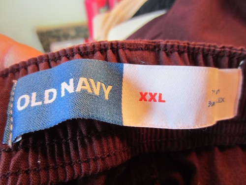Pantaloncini donna casual Old Navy taglia XXL bordeaux built in flex nuovi senza etichette - Foto 13 di 13