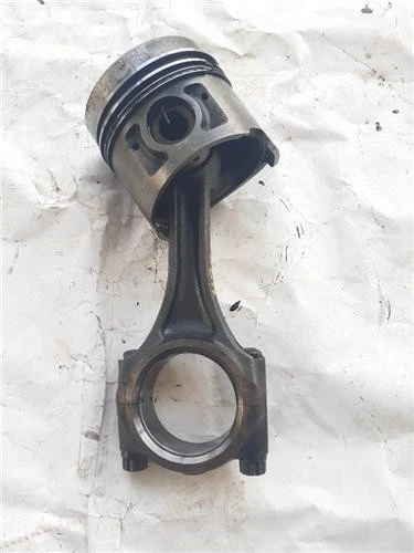 PISTÓN CON BIELA CON BIELA Nissan Pickup (D21)(09.1985->) 2.5 D 4WD TD25 Foto 3 de 4