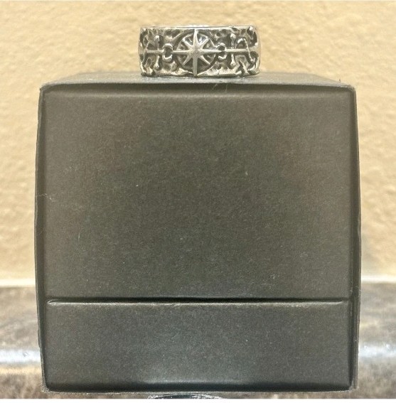 And Colours Safe Harbor Ring Size 6 With Box