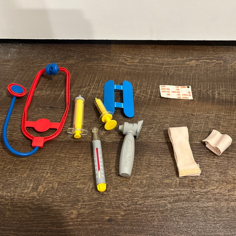 Vintage 1990 Dreamworks Patch-Up Pets Pretend Play Stethoscope Otoscope Bandage+