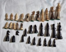 Vintage Hand Carved Horn Chess Set 32 Piece C...