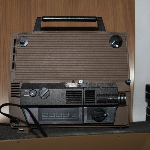 GAF 2388Z Projector 8MM Super 8 Auto Load Power Tested - Picture 3 of 4