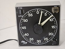 Graylab Model 300 Darkroom Timer 7.5x7.5x2.5" Excellent.