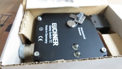 EUCHNER  Sicherheitsschalter Schalter TZ2LE024SR6   #HA84-6