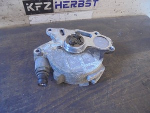 VW Bus T5 Vakuumpumpe 03L145100F 2.0TDi 103kW CAA CAAC 175531