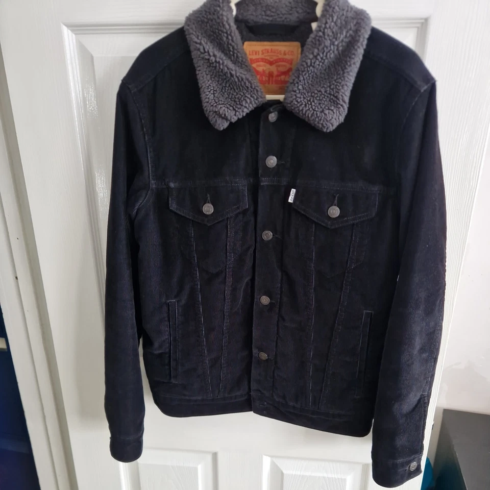 Levi's Sherpa Trucker Jacket, photo 3 of 5