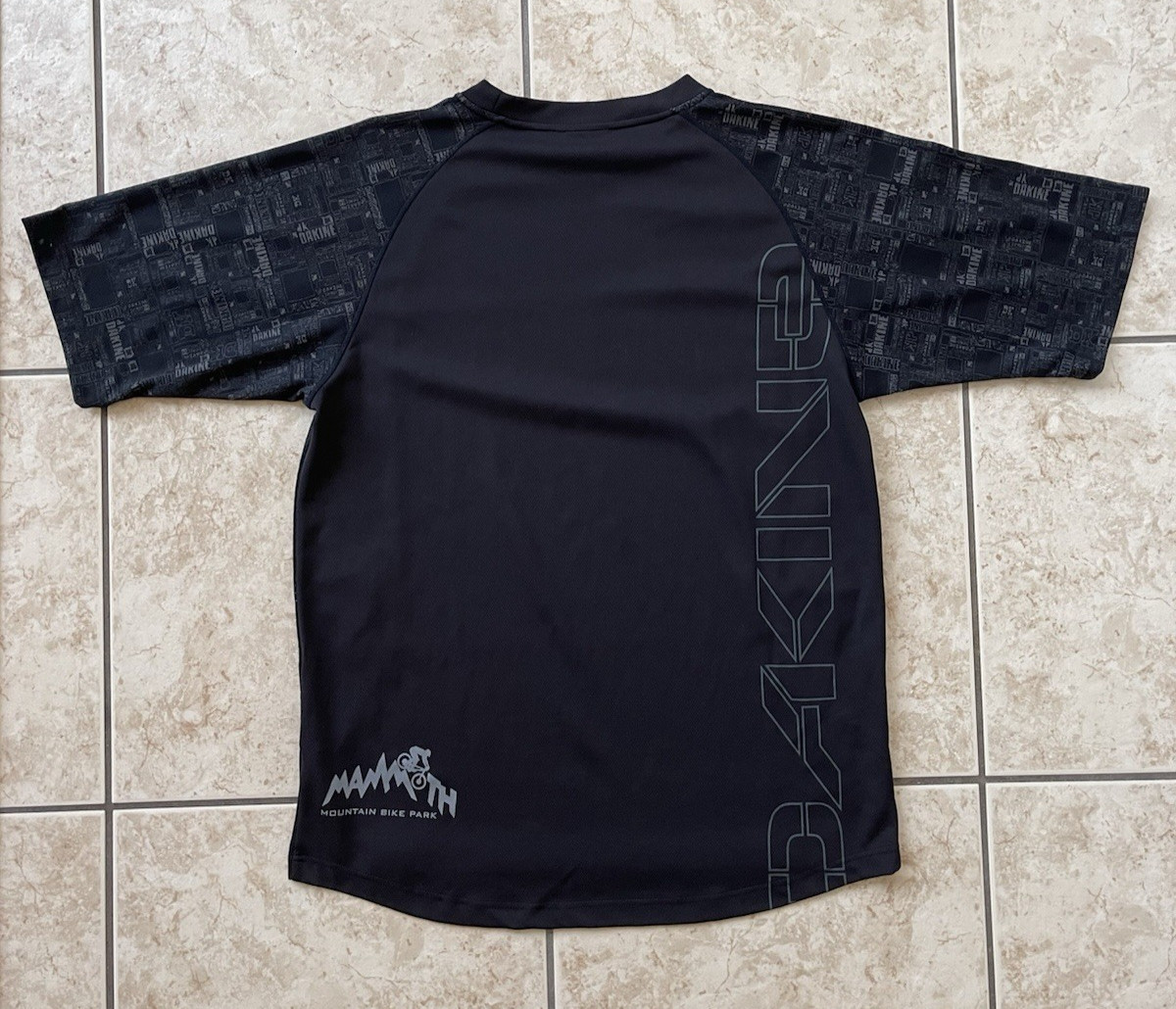 Dakine Mammoth Jersey Men's Short Sleeve Black Large Racing 