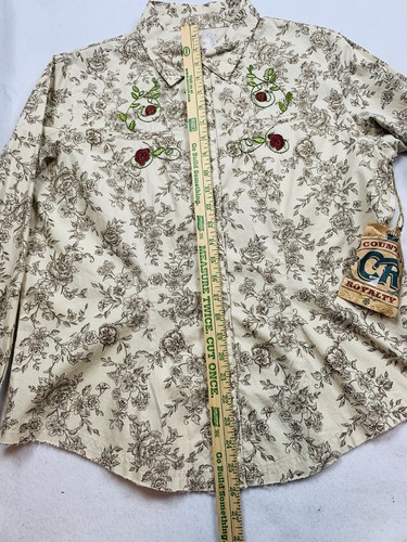 Country Royalty Women’s Lg Embroidered Red Rose Pearl Snap Western Shirt NWT - Afbeelding 10 van 12