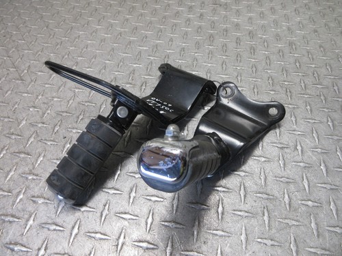 04-09 2009 HONDA SHADOW VT750 Aero Right & Left Foot Peg Mount Bracket 2004 2005 - Picture 2 of 15