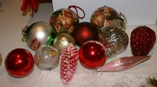 11 ASSORTED  CHRISTMAS TREE  BALL ORNAMENTS MIX LOT