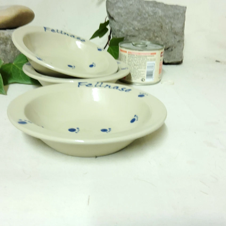 keramik-im-hof Futtertellerchen mit Wunschname Napf Schüssel, Katze Hund - Bild 2 von 2