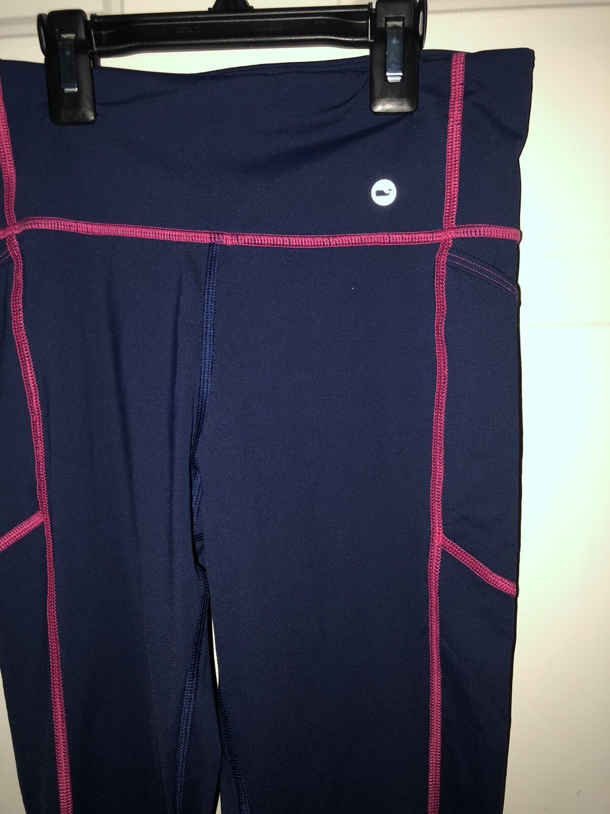Vineyard Vines Solid Performance Crop Leggings Wo… - image 6