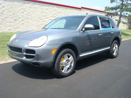 2006 Porsche Cayenne WE SHIP !