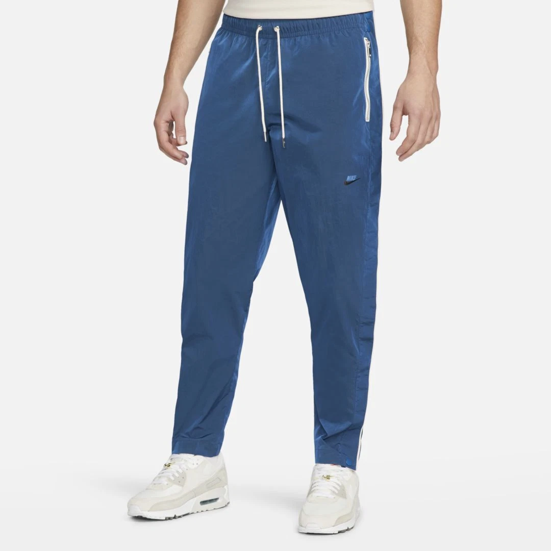 NWT Men s Nike Sportswear Essentials Woven Tearaway Pants DM6686