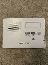 EXECUTONE P/N-33500-1 Nursecall Station S/N-E0048227 IRS: C MFG CODE: E See Pics