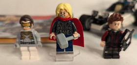 LEGO Marvel Super Heroes: Avengers Hydra Showdown (76030) Complete Read Desc Pls