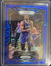 2023-24 Panini Prizm Malik Beasley Blue Pulsar /99 #237 Milwaukee Bucks 