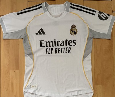 Real Madrid Heimtrikot 2025/26 Adidas (Größe S)