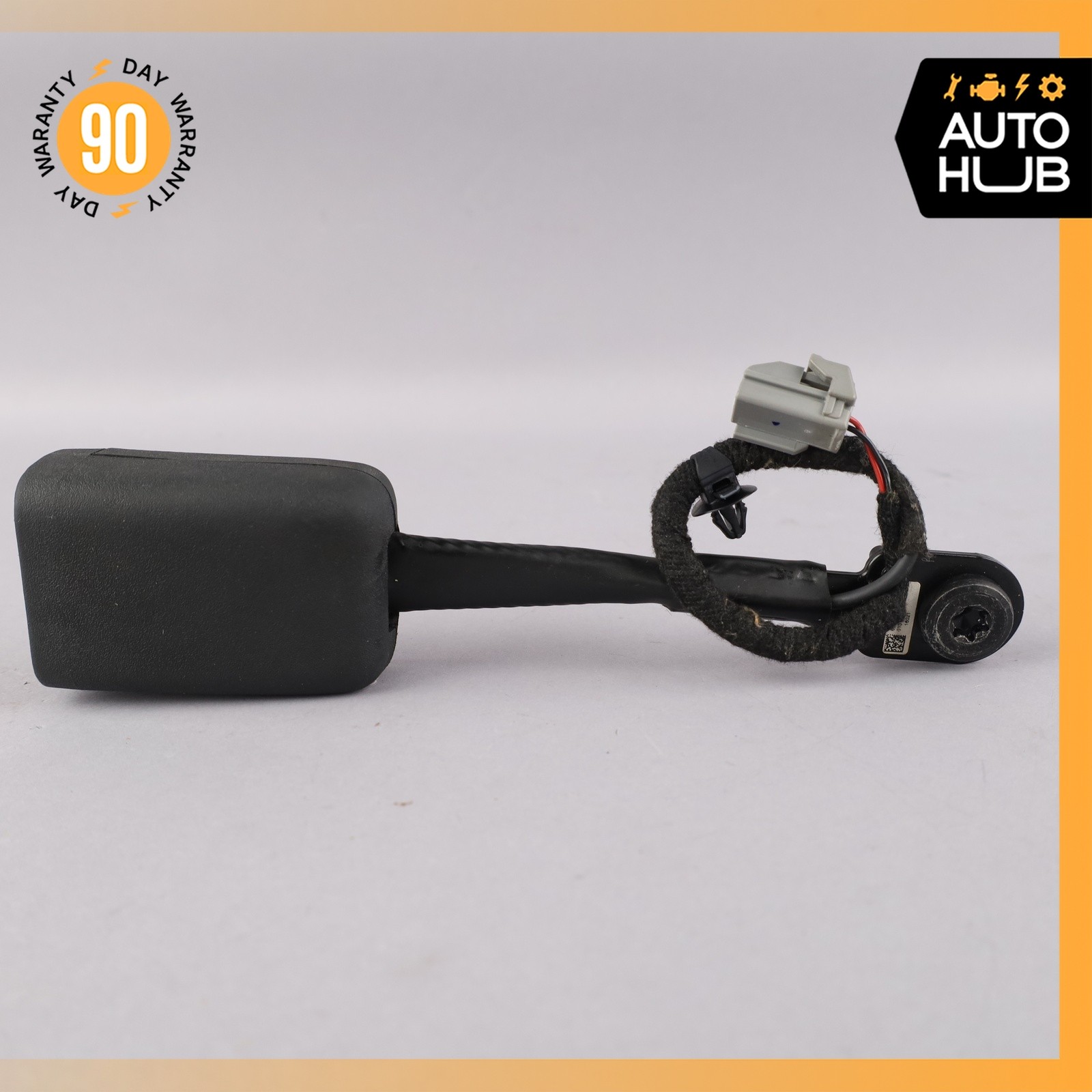 17-20 Maserati Levante M161 Front Left Driver Seat Belt Buckle Black OEM 89k