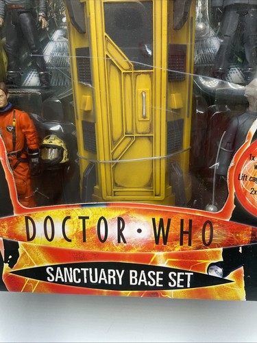 Set action figure BBC Doctor Who Sanctuary Base scala 5" nuove sigillate scatola danneggiata - Foto 6 di 24