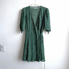 REFORMATION Green Floral Sammy Wrap Dress Size Small Casual
