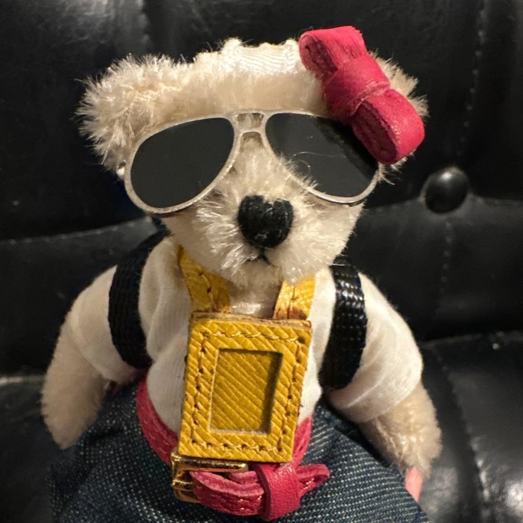 PRADA Key Ring Keychain Bag Charm Bear Sunglasses Multicolor With Box Authentic thumbnail 6