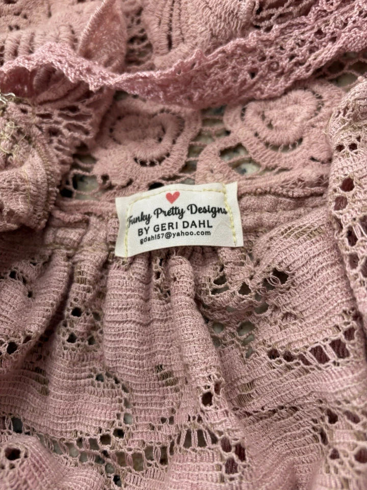 Túnica de encaje hecha a mano de colección reciclada núcleo de casa Shabby Chic talla única chaleco plumero Foto 4 de 4