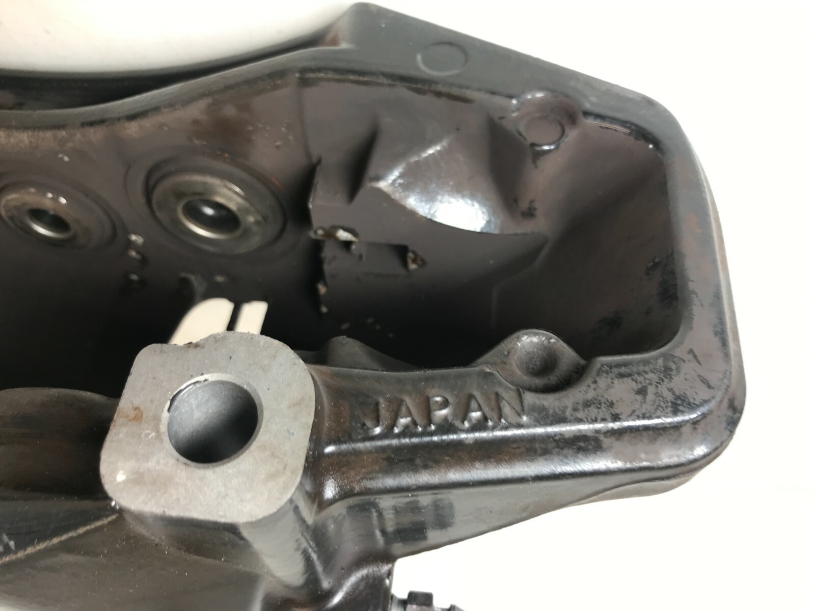 2016 - 2020 Bentley Bentayga Front Right Passenger Brake Caliper 4M0615106GA OEM