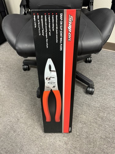 Snap On Slip Joint Display Pliers New In Box SLIPJTWLPL-O (WALL PROP) ORANGE