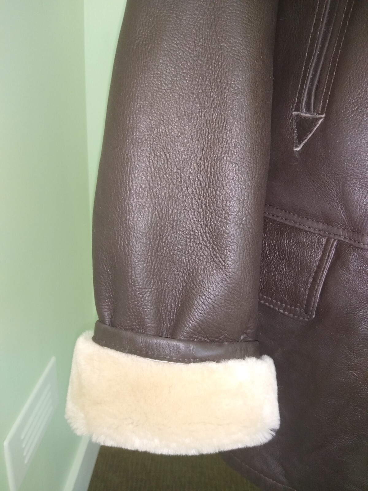 Victoria High End Mens 100 Real Sheepskin Shearling Leather Jacket