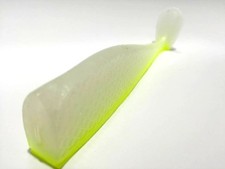 Offshore Jig Kit: 240 g jig head + 2pcs x 15 cm soft bait  + 1 bottle super glue