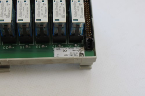 Allen Bradley 1492-XIM24-16RF Ser.A RELAY EXPANDER MODULE - Picture 3 of 10