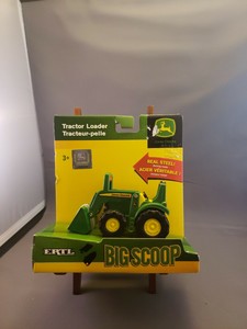john deere big scoop tractor