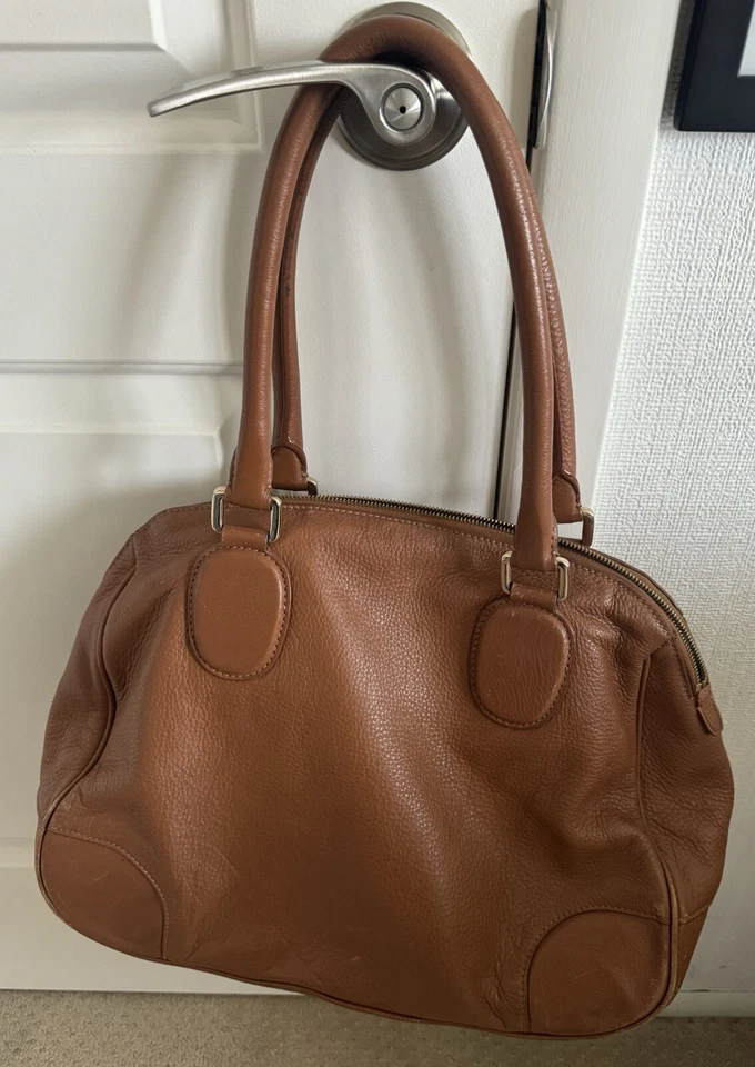Bolso de Mano HUGO BOSS Cuero Genuino Marrón Doble Asa Foto 2 de 4