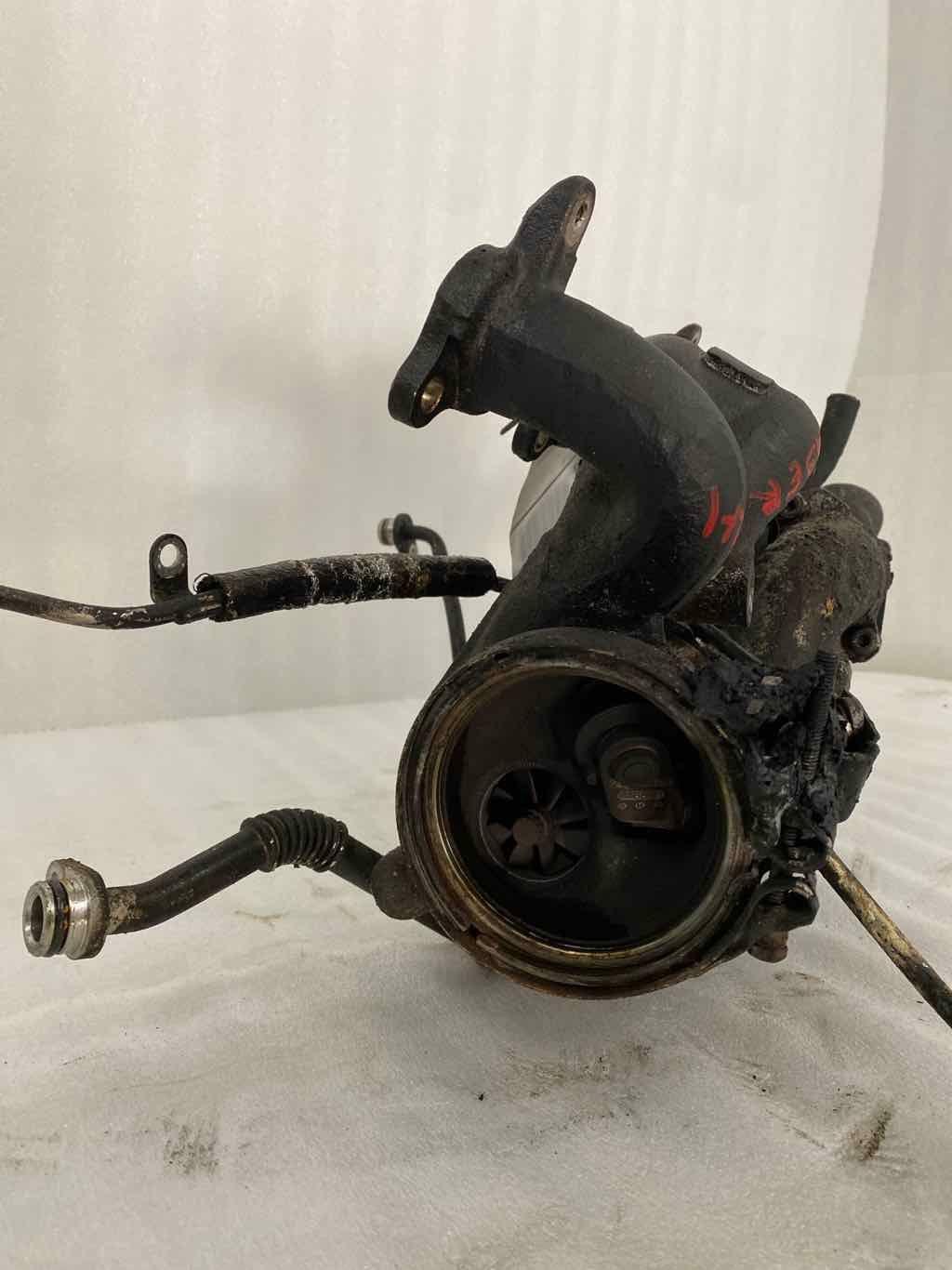 17 18 19 20 MASERATI Levante 3.0L RH Right Turbo Assembly Burned