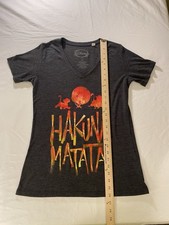 Disney Charcoal Graphic Tee The Lion King "Hakuna Matata" V-neck Large