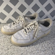 Nike Air Force 1 Low Triple White Leather Sneaker 315122-111 Men  s size 7.5 Shoe