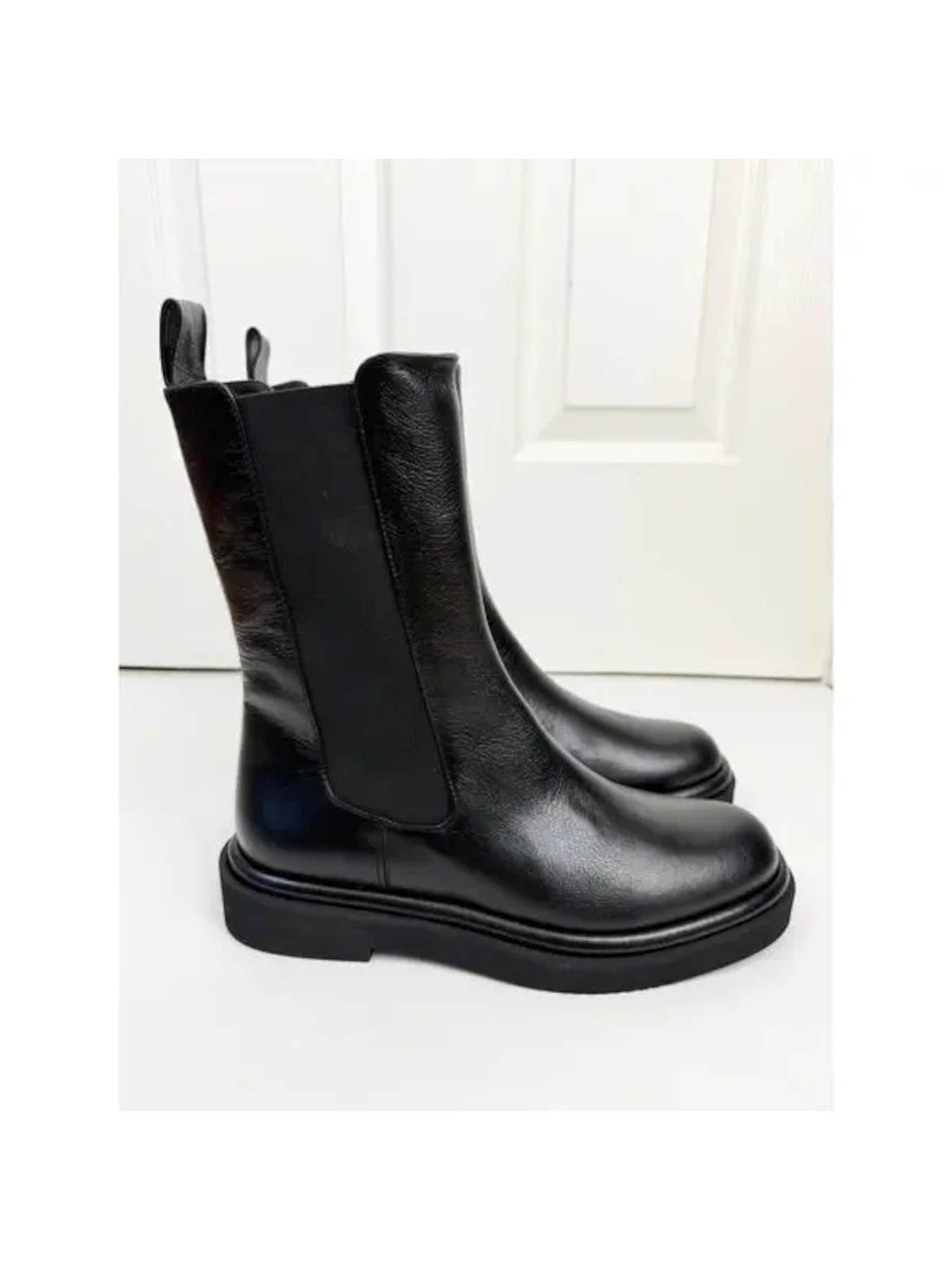 PALOMA BARCELO Женские черные ботинки Челси из кожи Aubrey на 1 платформе 38 4090₽