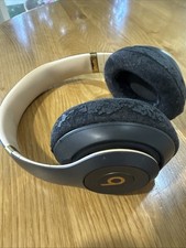 Beats by Dr. Dre Studio3 Bluetooth On Ear Wireless Headphones Working NEED PADS