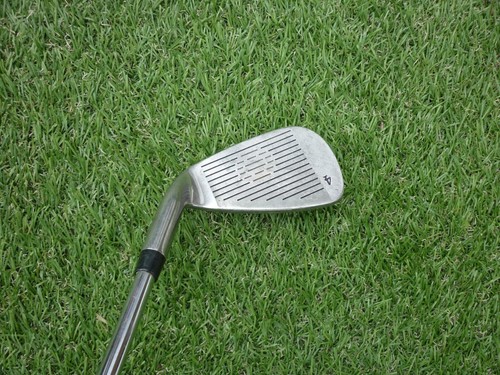 Macgregor MC600 steel shaft 4 iron golf club - Picture 2 of 8