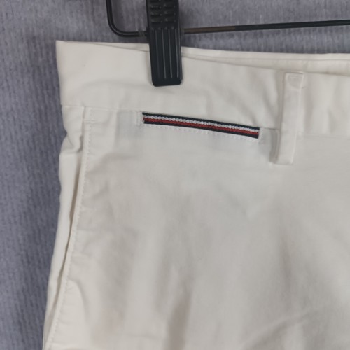 Tommy Hilfiger Brooklyn Stretch Mens Size W34 White Regular Fit Cotton Shorts - Picture 2 of 8