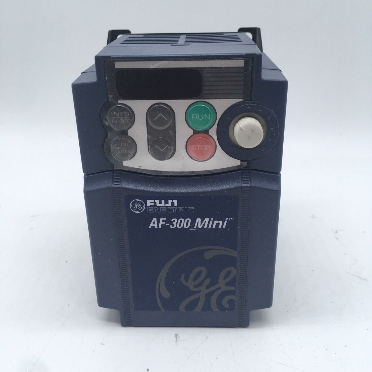 Fuji Electric AF-300 Mini 3PH 1HP 380-480V Control Drive Fuji Electric AF-300 Mini 3PH 1HP 380-480V Control Drive