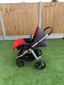 mountain buggy swift carrycot