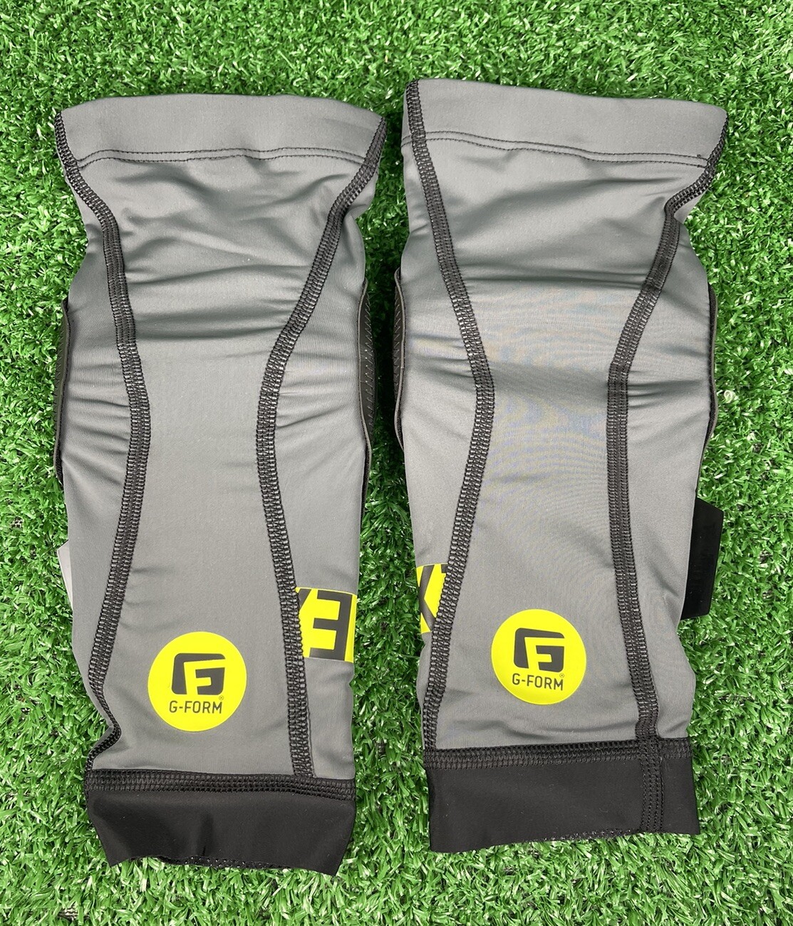 GForm ProX3 Knee GuardsSkate/BikeLimited Edition Youth S/M for sale