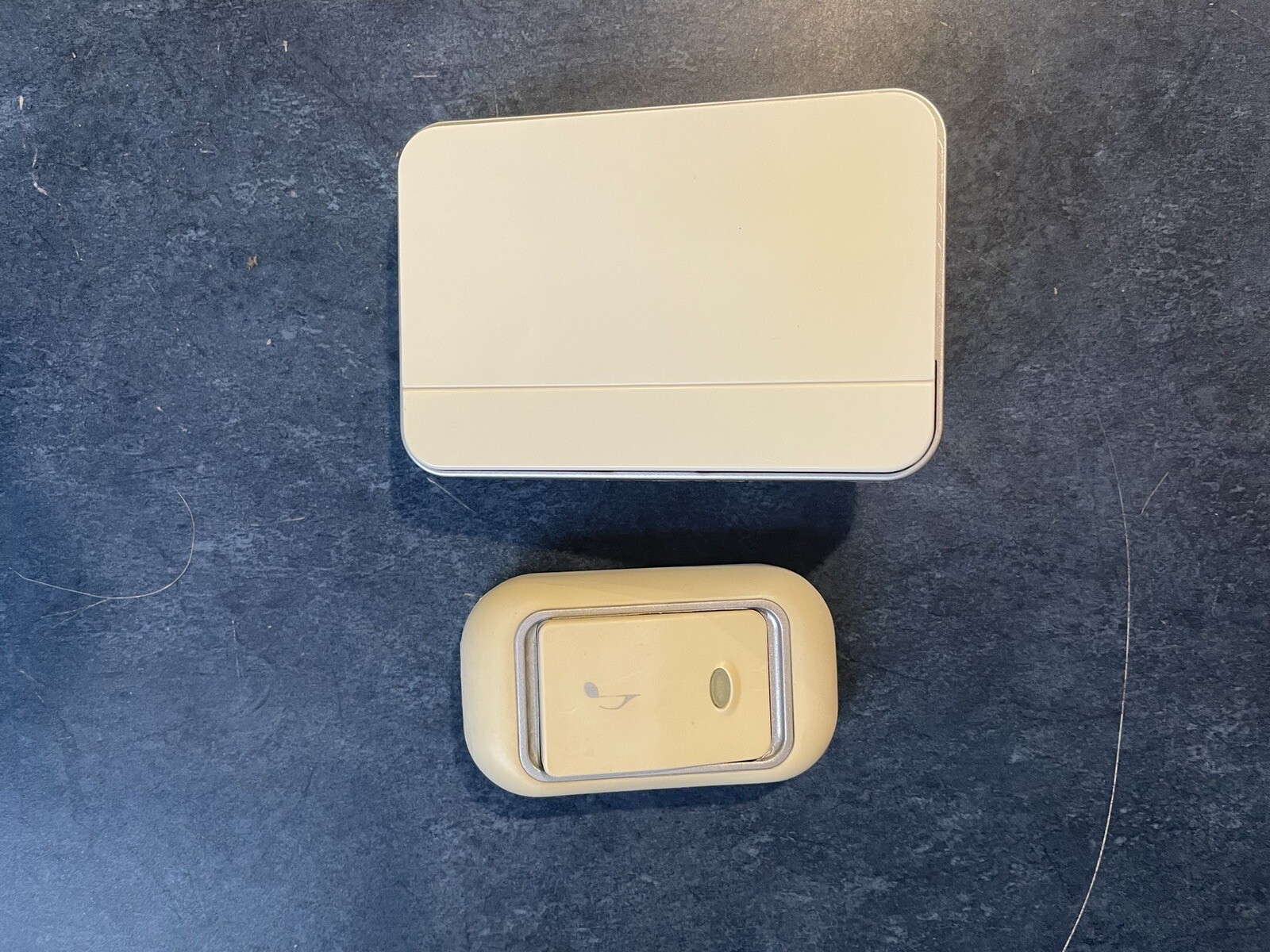 Wireless Doorbell Kit with Multiple Chimes and Battery Included  -image