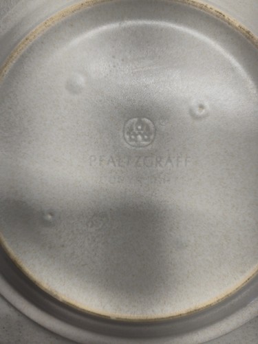 Vintage Pfaltzgraff Yorktowne Bread Plate 6.75" - Picture 4 of 7